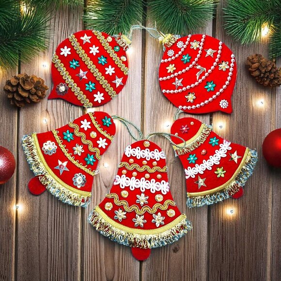 Vintage 1960s Red Felt Christmas Ornaments Beaded Bell Ball Gold Trim Set of 5 - Picture 1 of 12